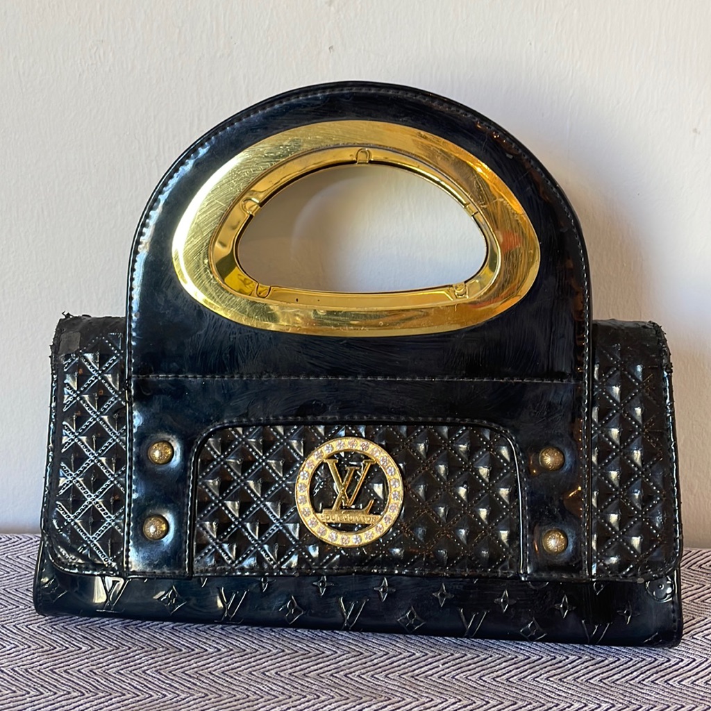 Authentic Louis Vuitton Patent Leather Bag Black Goldmissing Strap Flaws